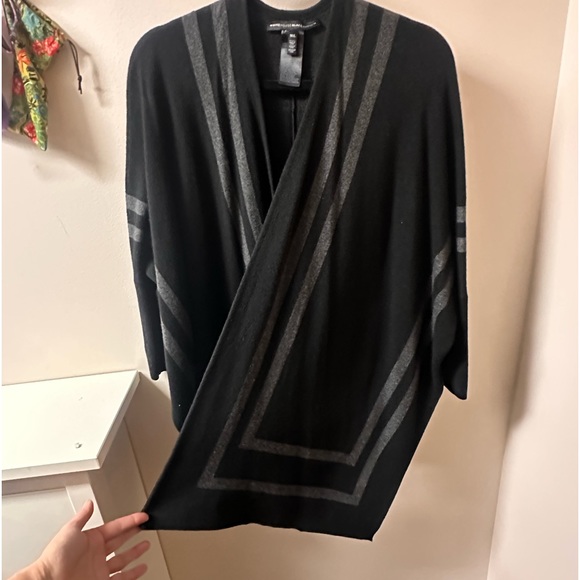 White House Black Market- Sweater - Picture 2 of 3